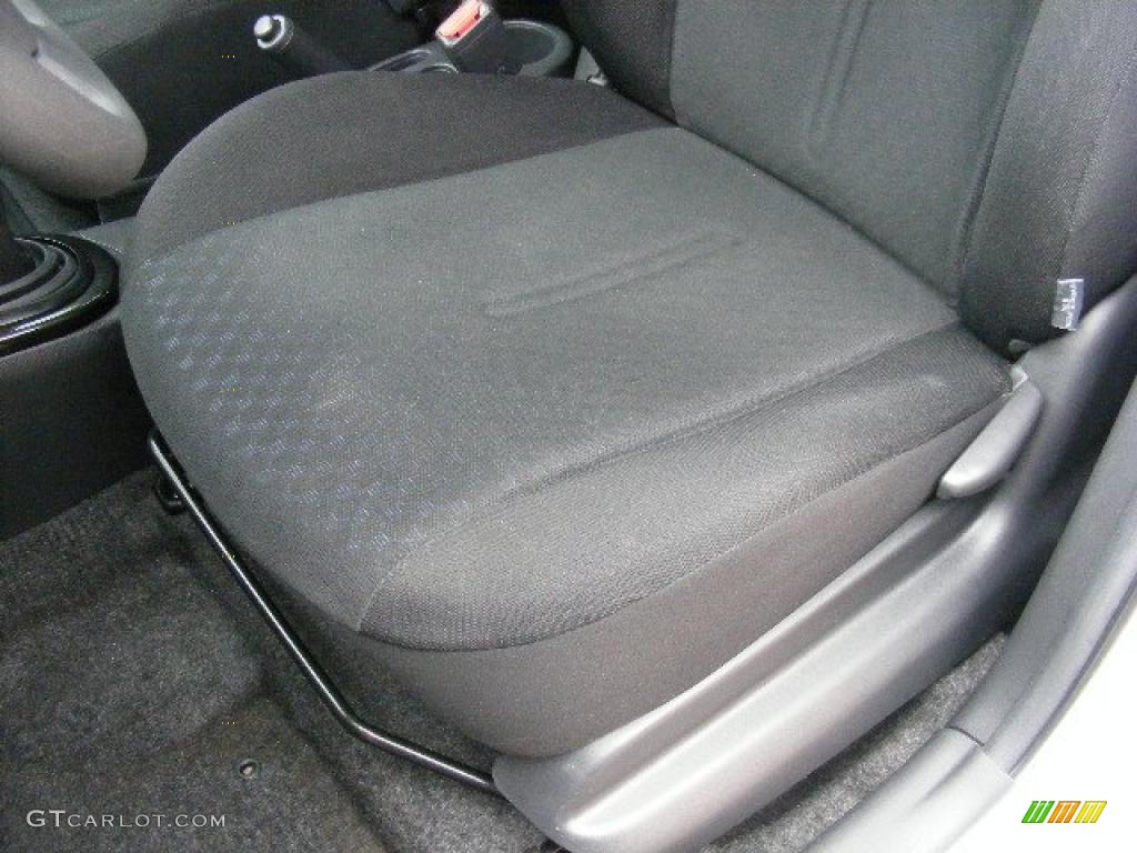 2008 xD  - Super White / Charcoal Gray photo #10