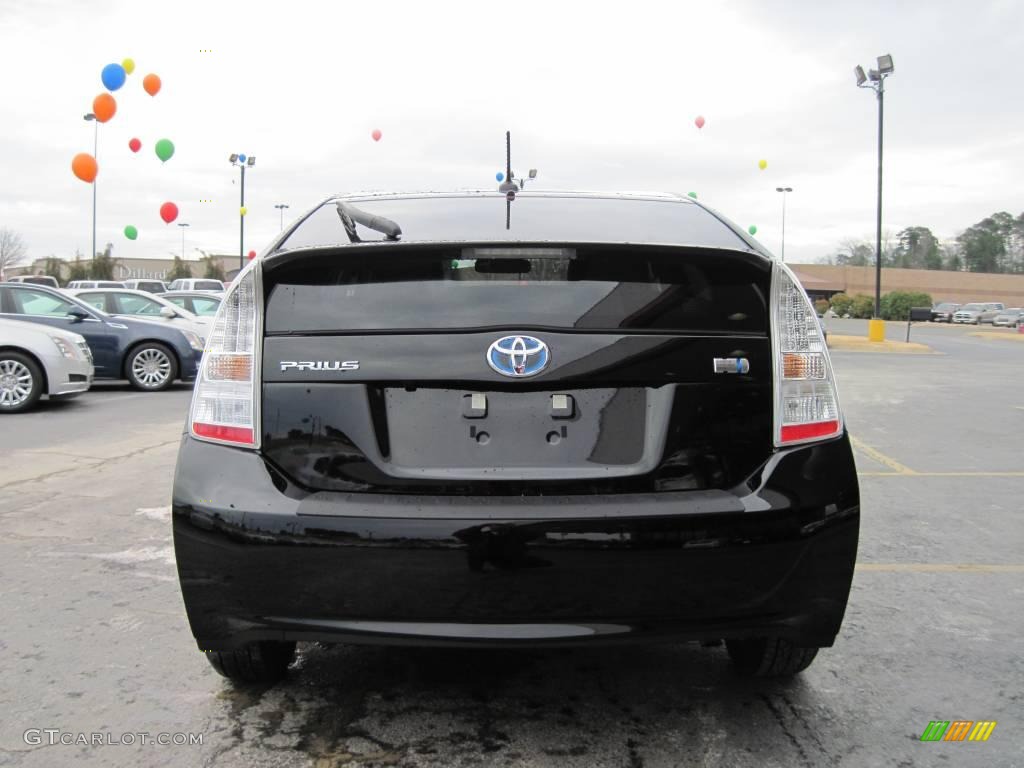 2010 Prius Hybrid III - Black / Dark Gray photo #4