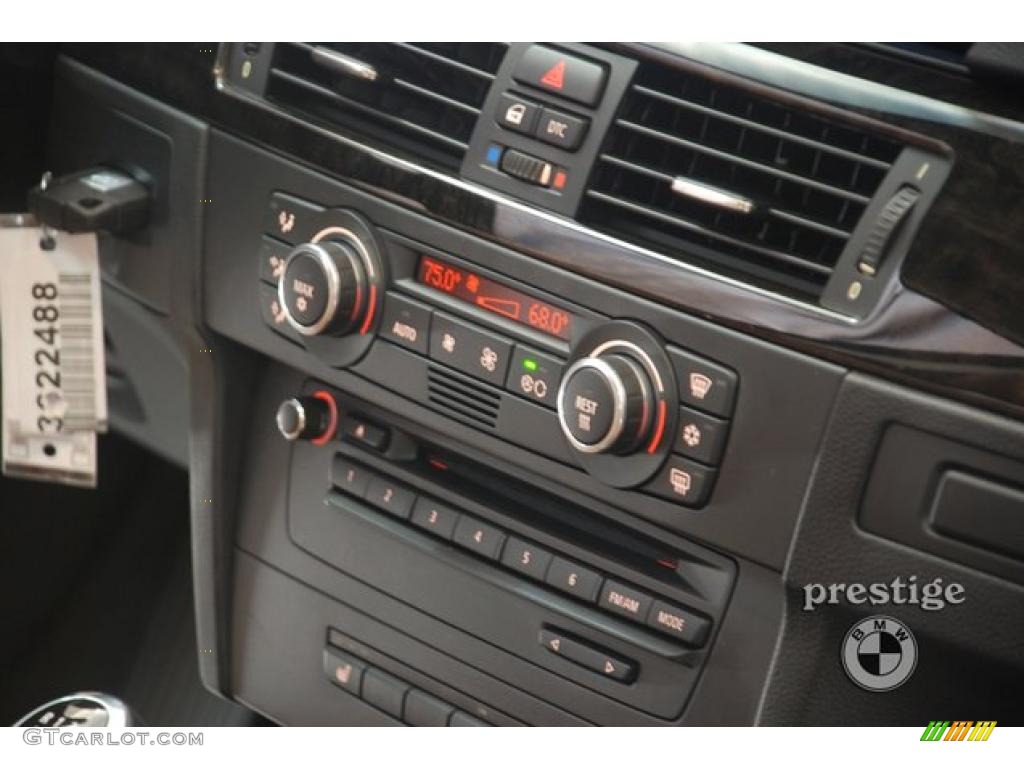 2009 3 Series 328xi Coupe - Black Sapphire Metallic / Beige photo #17