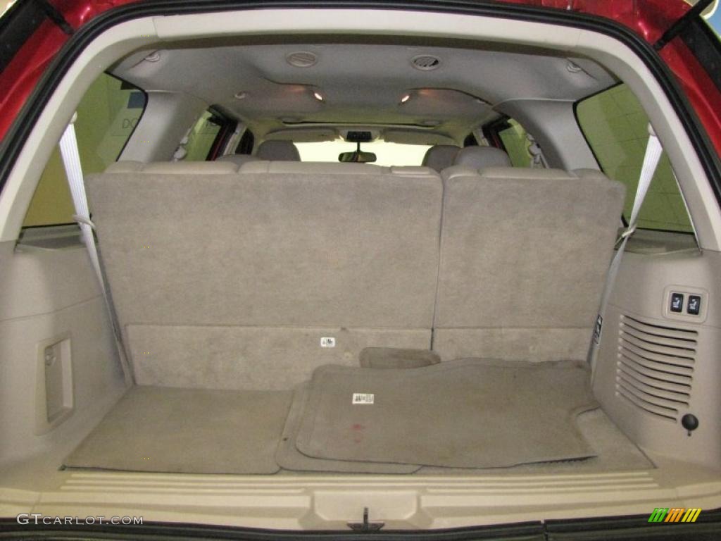 2003 Expedition Eddie Bauer 4x4 - Laser Red Tinted Metallic / Medium Parchment photo #9