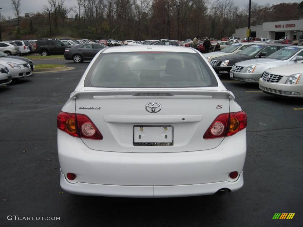 2009 Corolla S - Super White / Dark Charcoal photo #4