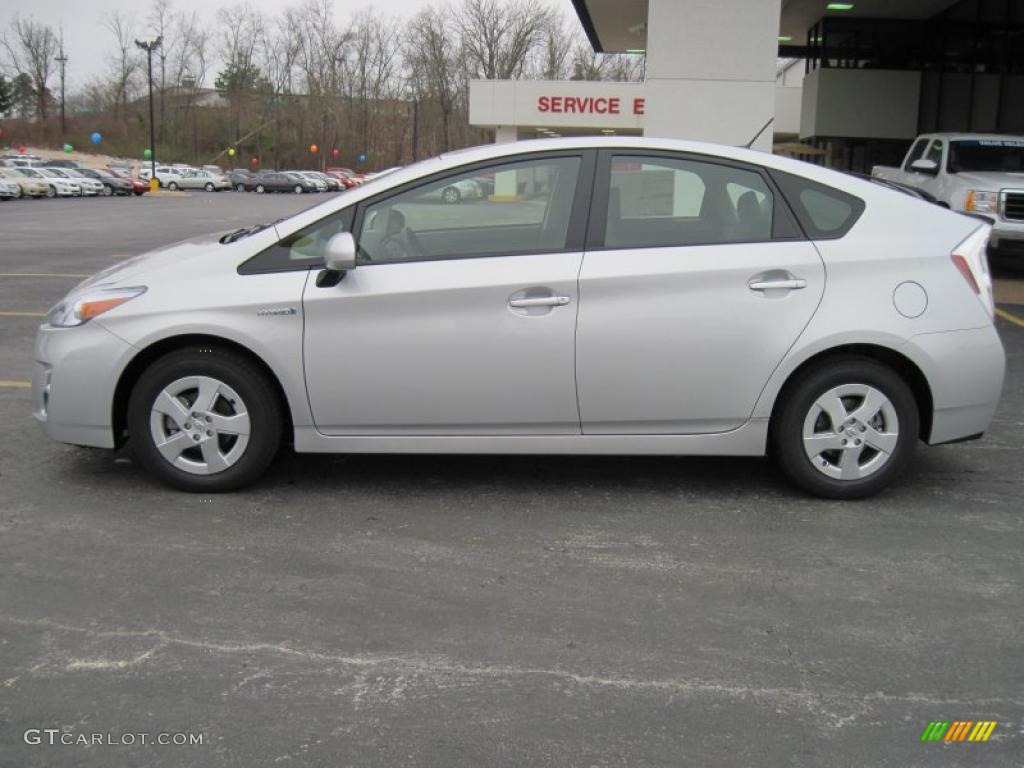 2010 Prius Hybrid II - Classic Silver Metallic / Dark Gray photo #8