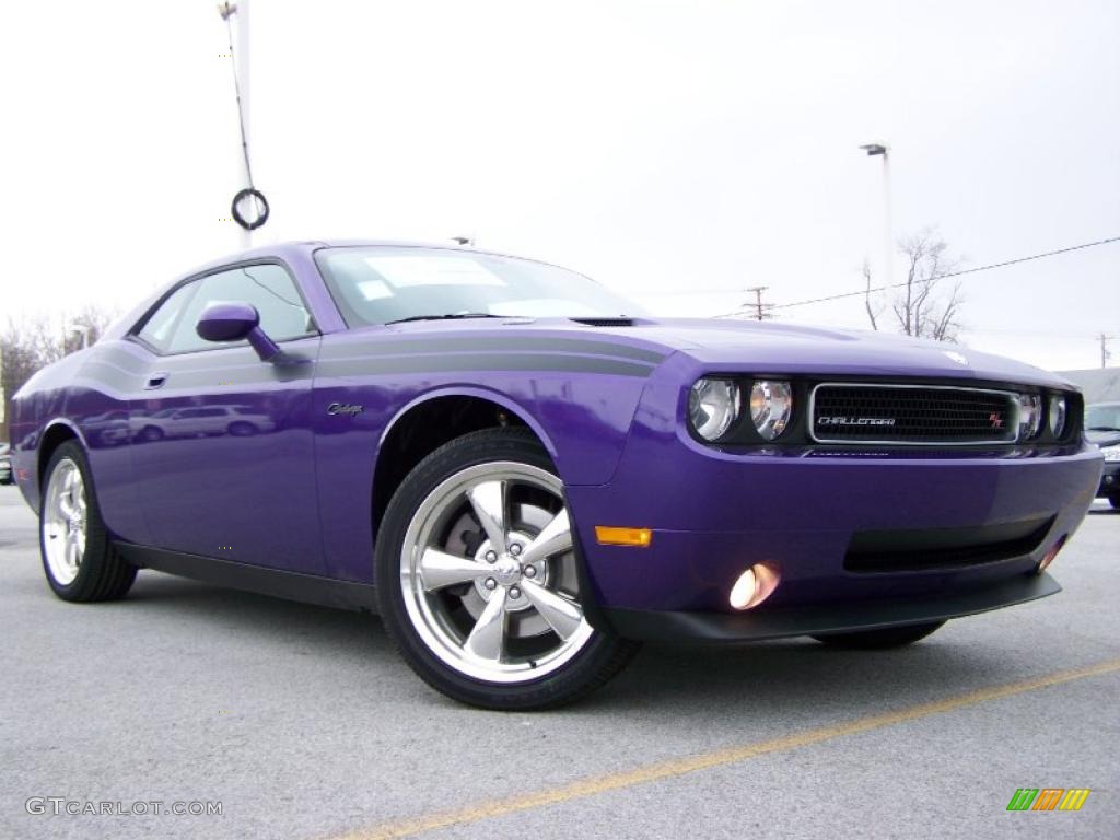 2010 Challenger R/T Classic - Plum Crazy Purple Pearl / Dark Slate Gray photo #1