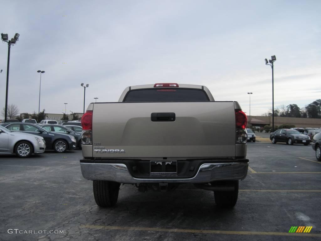 2007 Tundra SR5 CrewMax - Desert Sand Mica / Beige photo #4