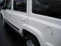 2007 Stone White Jeep Commander Sport 4x4  photo #7