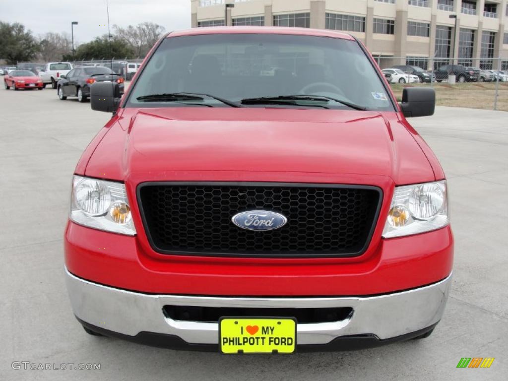 2006 F150 XLT SuperCab - Bright Red / Medium/Dark Flint photo #8