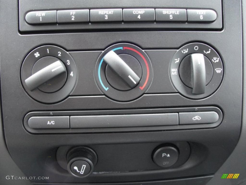 2006 F150 XLT SuperCab - Bright Red / Medium/Dark Flint photo #44