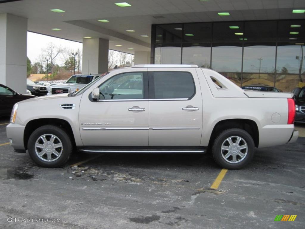 2007 Escalade EXT AWD - Gold Mist / Ebony/Ebony photo #5