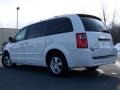 Stone White - Grand Caravan SXT Photo No. 4