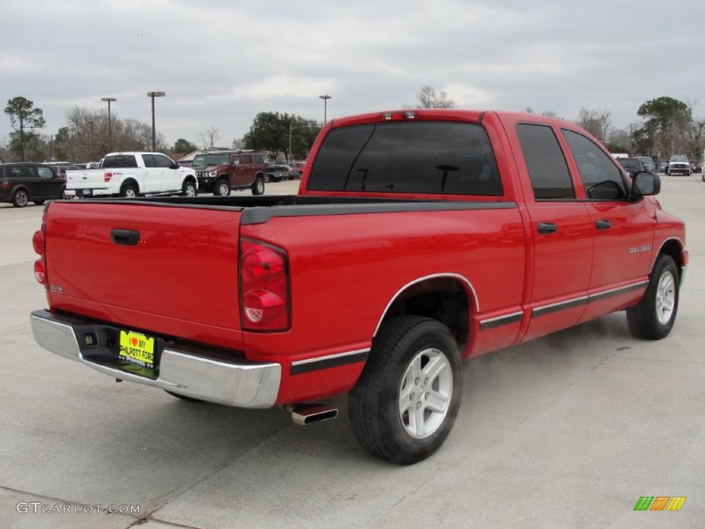 2007 Ram 1500 ST Quad Cab - Flame Red / Medium Slate Gray photo #3