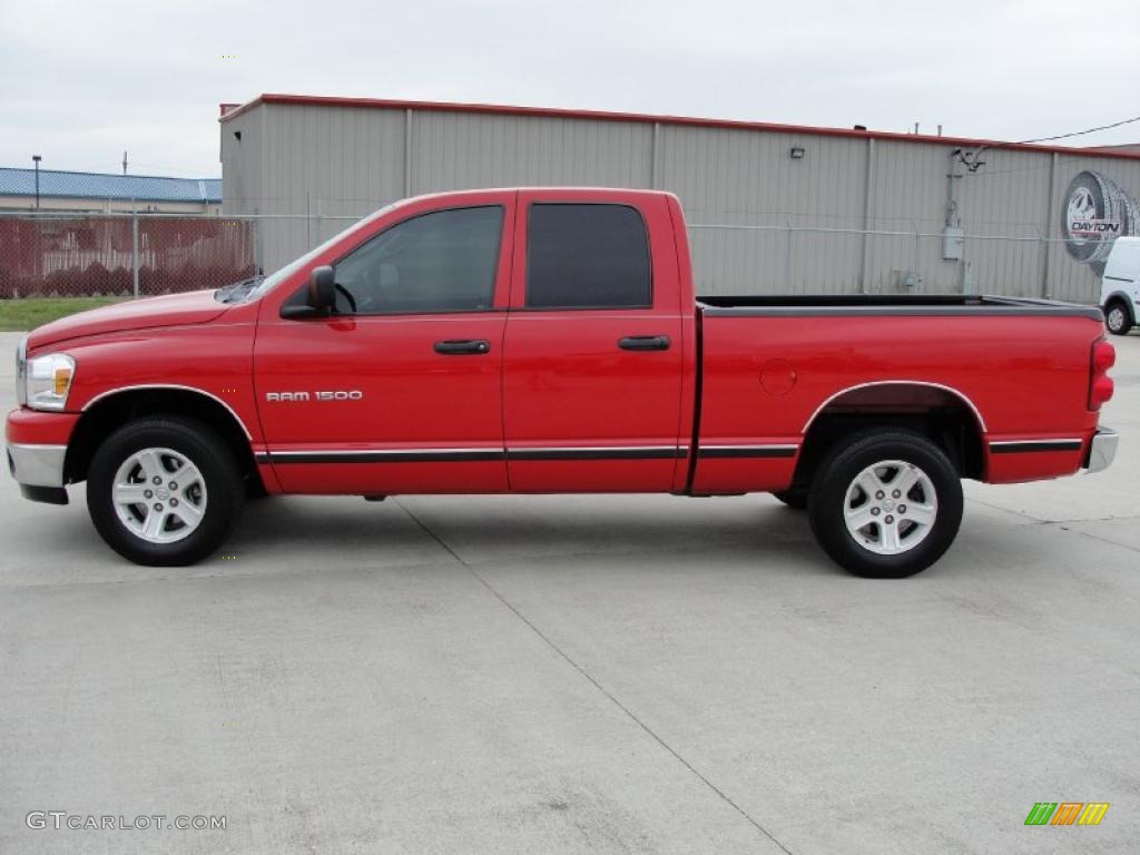 2007 Ram 1500 ST Quad Cab - Flame Red / Medium Slate Gray photo #6