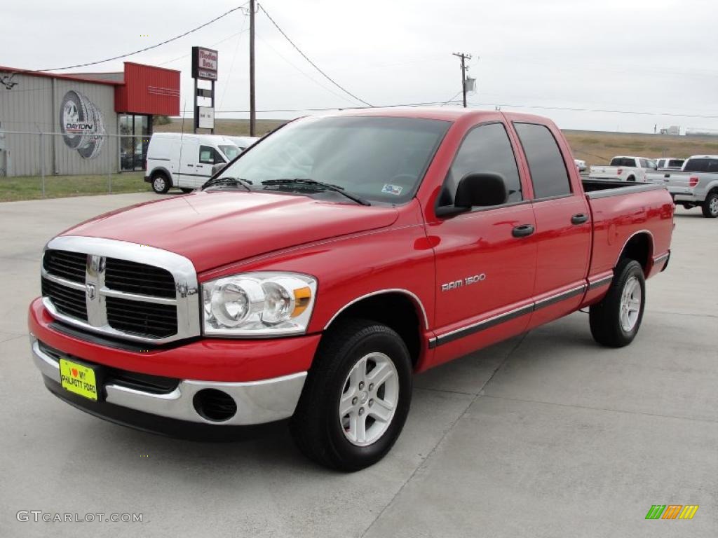 2007 Ram 1500 ST Quad Cab - Flame Red / Medium Slate Gray photo #7