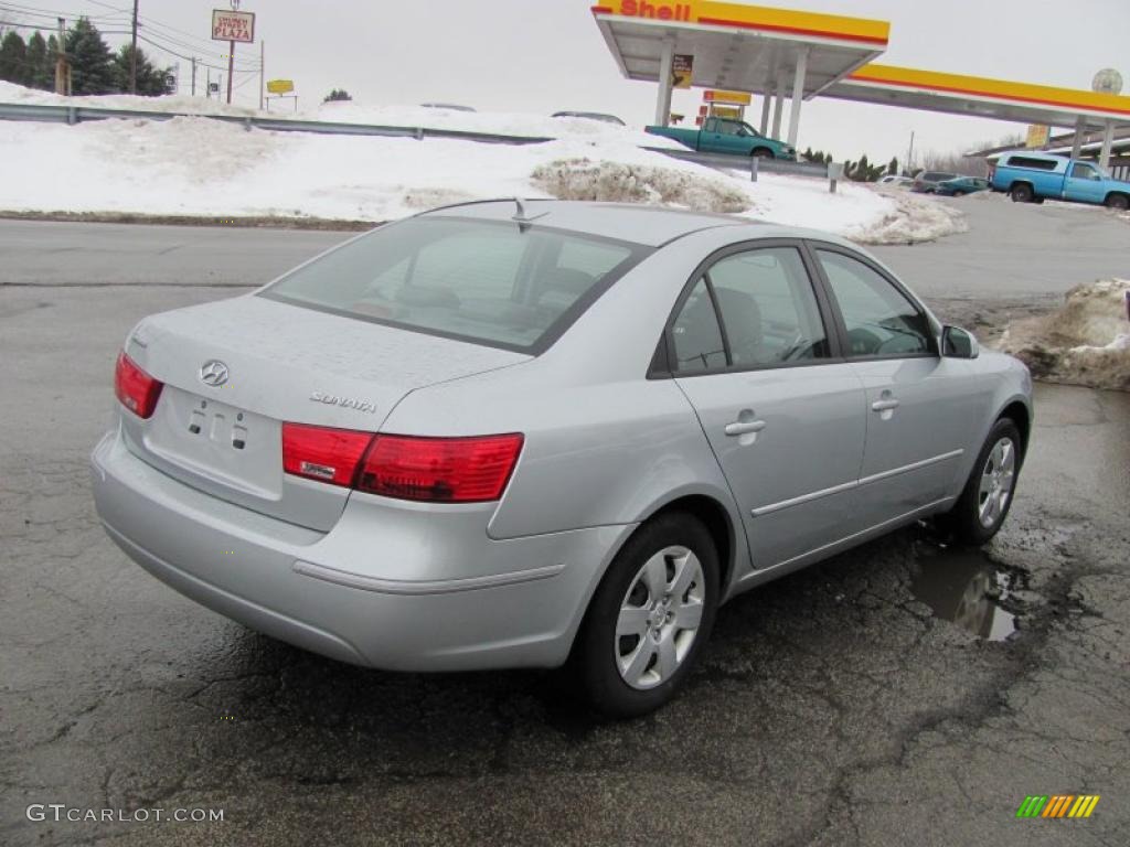 2010 Sonata GLS - Radiant Silver / Gray photo #11