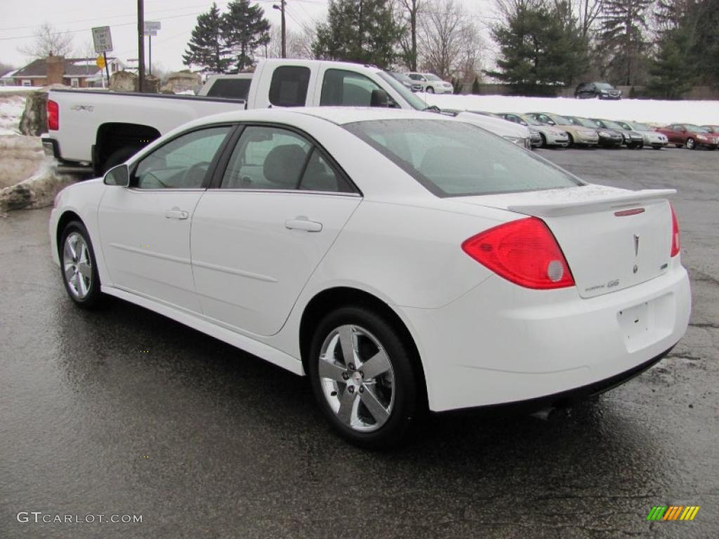 2010 G6 GT Sedan - Summit White / Ebony photo #11