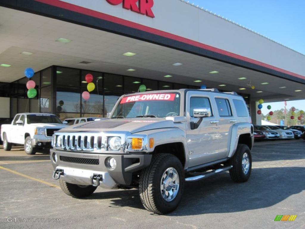 Boulder Gray Metallic Hummer H3