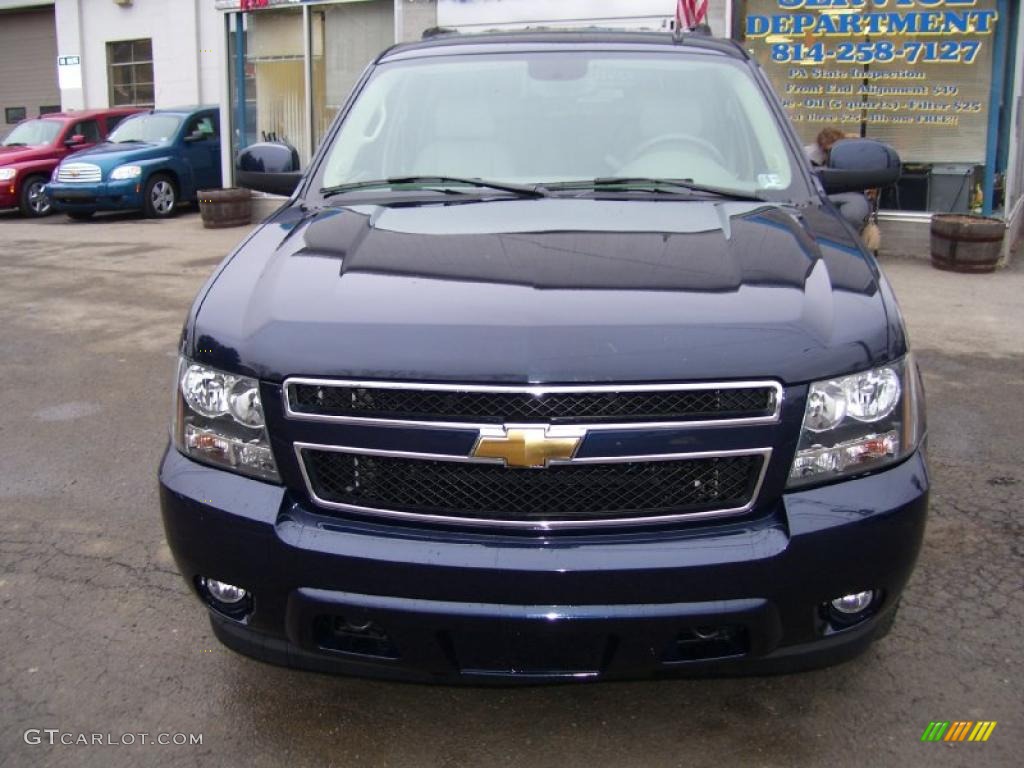 2007 Tahoe LT 4x4 - Dark Blue Metallic / Dark Titanium/Light Titanium photo #2