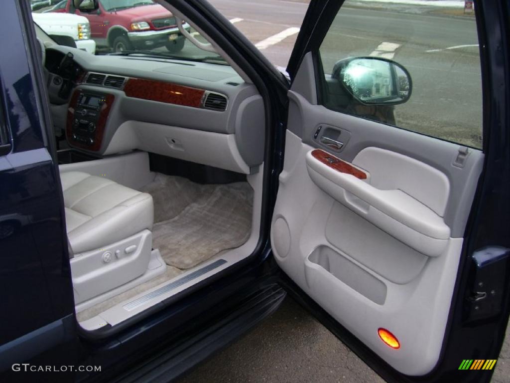 2007 Tahoe LT 4x4 - Dark Blue Metallic / Dark Titanium/Light Titanium photo #16