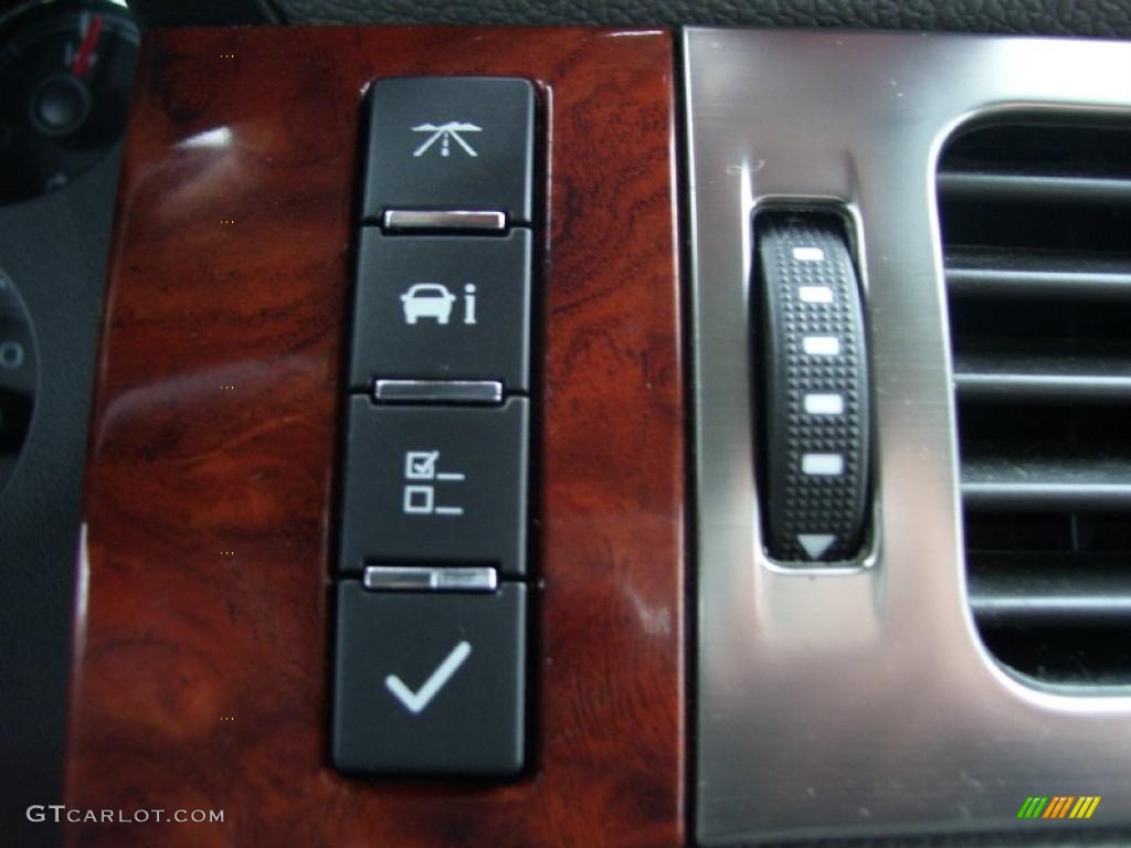 2007 Tahoe LT 4x4 - Dark Blue Metallic / Dark Titanium/Light Titanium photo #42