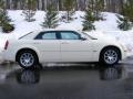 2007 Stone White Chrysler 300 C HEMI  photo #4