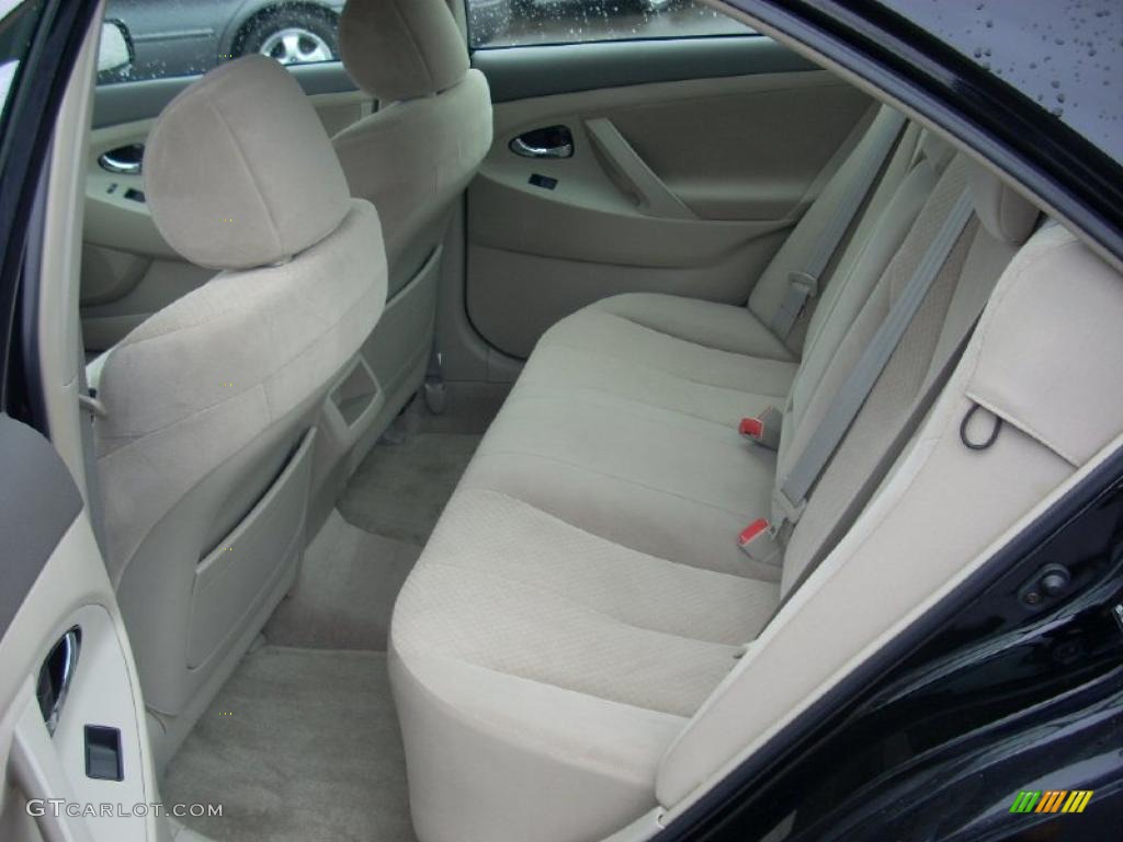 2007 Camry LE - Black / Bisque photo #8