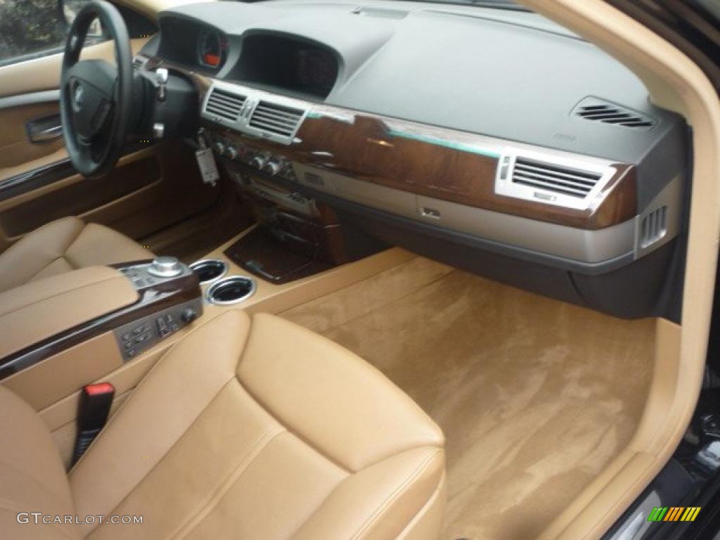 2007 7 Series 750i Sedan - Black Sapphire Metallic / Natural Brown photo #22
