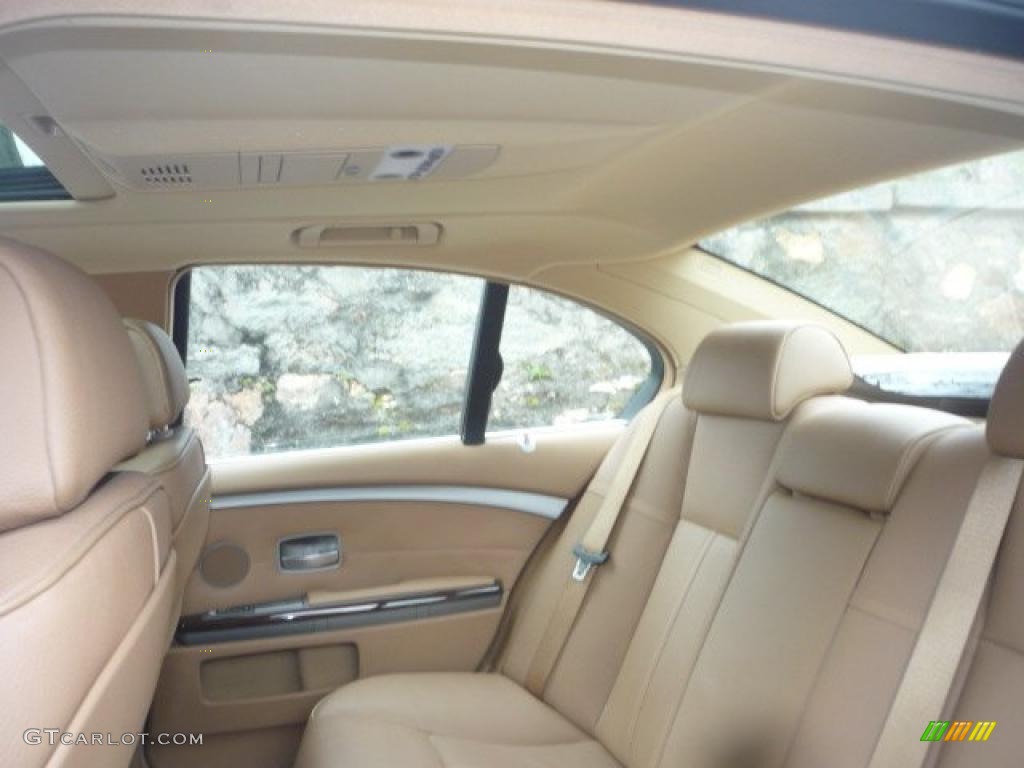 2007 7 Series 750i Sedan - Black Sapphire Metallic / Natural Brown photo #30