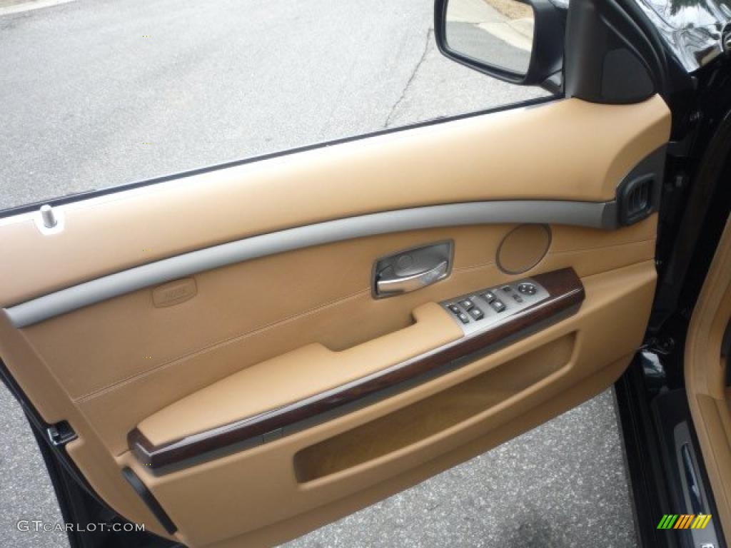 2007 7 Series 750i Sedan - Black Sapphire Metallic / Natural Brown photo #32