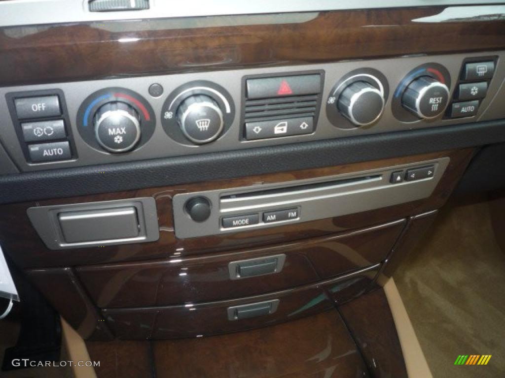 2007 7 Series 750i Sedan - Black Sapphire Metallic / Natural Brown photo #38