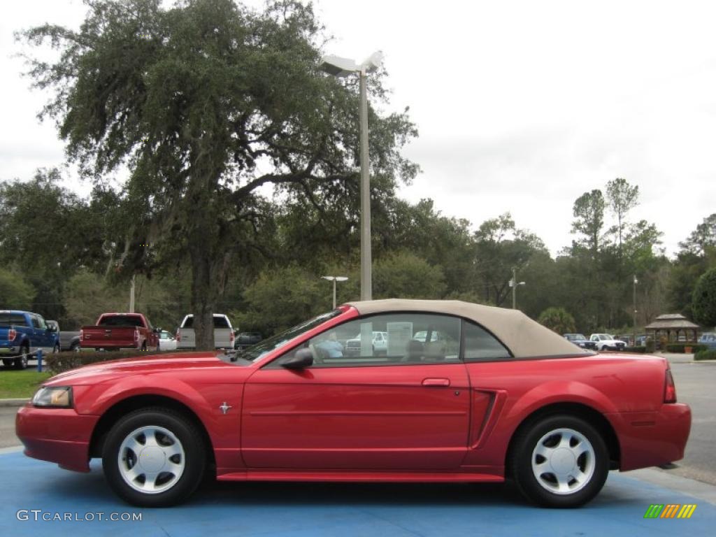 2001 Mustang V6 Convertible - Laser Red Metallic / Medium Parchment photo #2