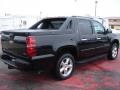 Black - Avalanche LTZ 4x4 Photo No. 5