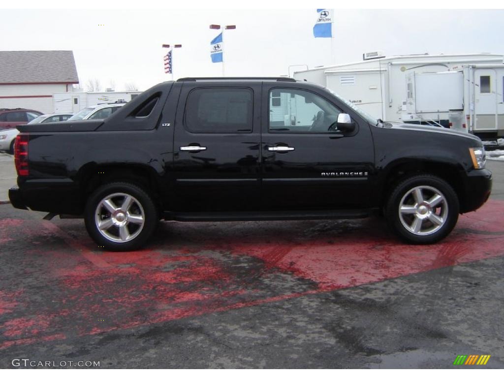 2008 Avalanche LTZ 4x4 - Black / Ebony photo #6