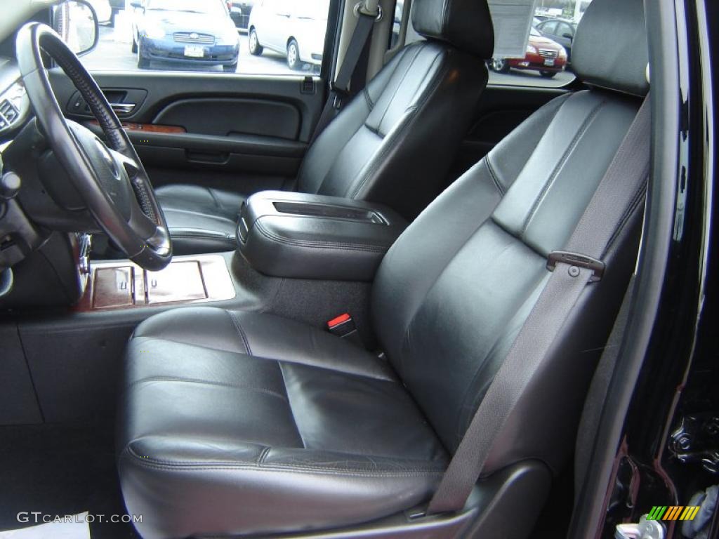 2008 Avalanche LTZ 4x4 - Black / Ebony photo #9