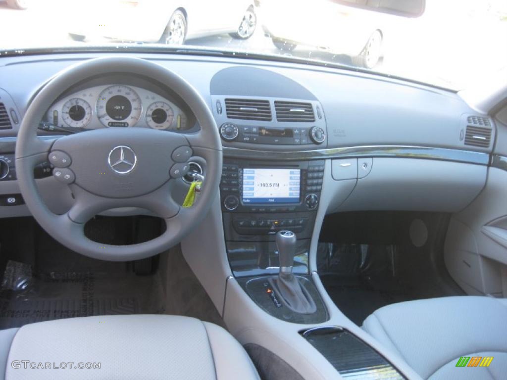2008 E 350 Sedan - Flint Grey Metallic / Cashmere photo #19