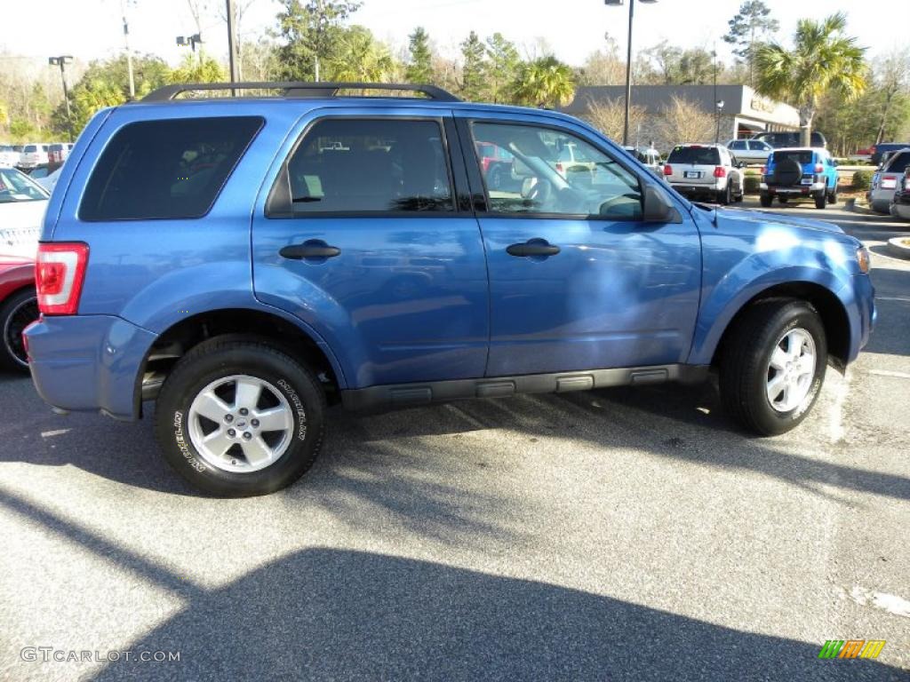 2009 Escape XLT V6 4WD - Sport Blue Metallic / Charcoal photo #13