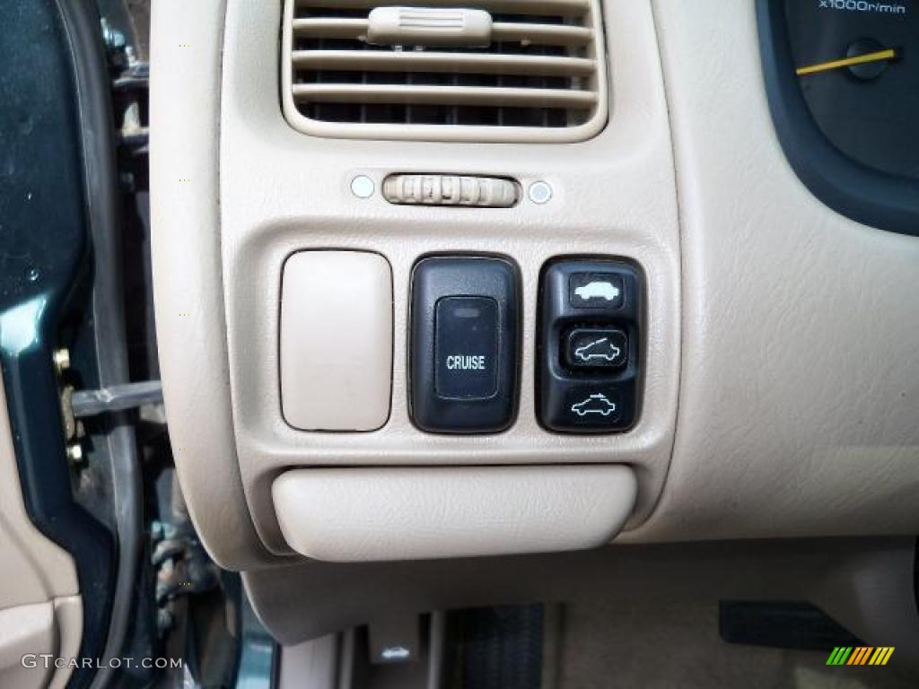 1999 Accord EX V6 Sedan - Dark Emerald Pearl / Ivory photo #24