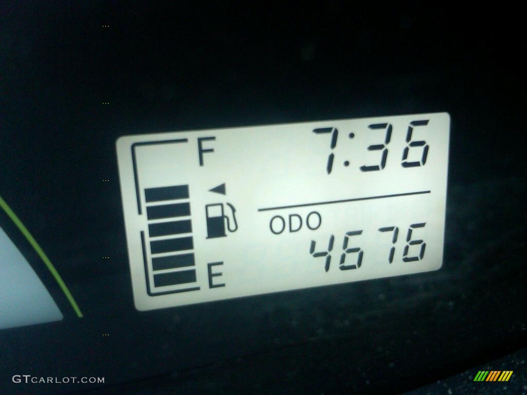 2007 Yaris Sedan - Absolutely Red / Bisque photo #11