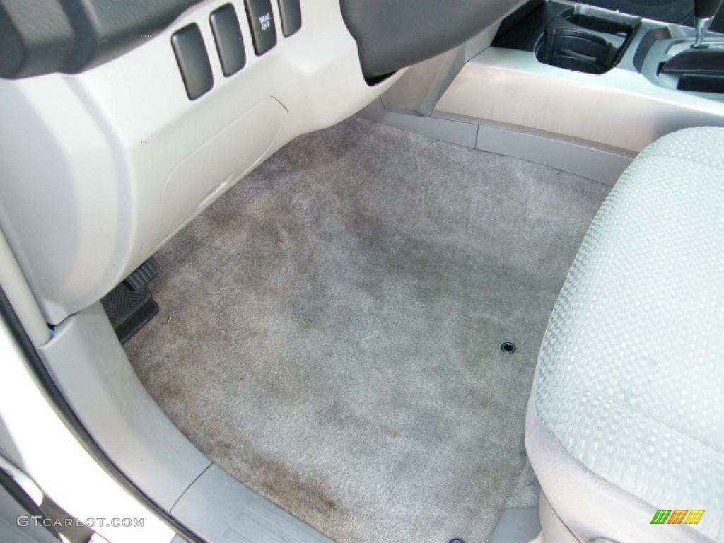 2004 4Runner SR5 - Natural White / Stone photo #17