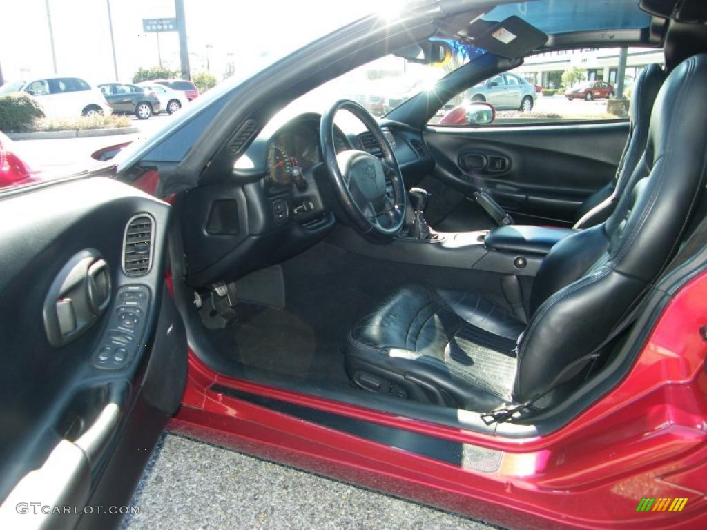 2000 Corvette Coupe - Torch Red / Black photo #13