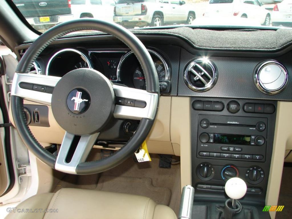 2007 Mustang GT Premium Convertible - Performance White / Medium Parchment photo #7