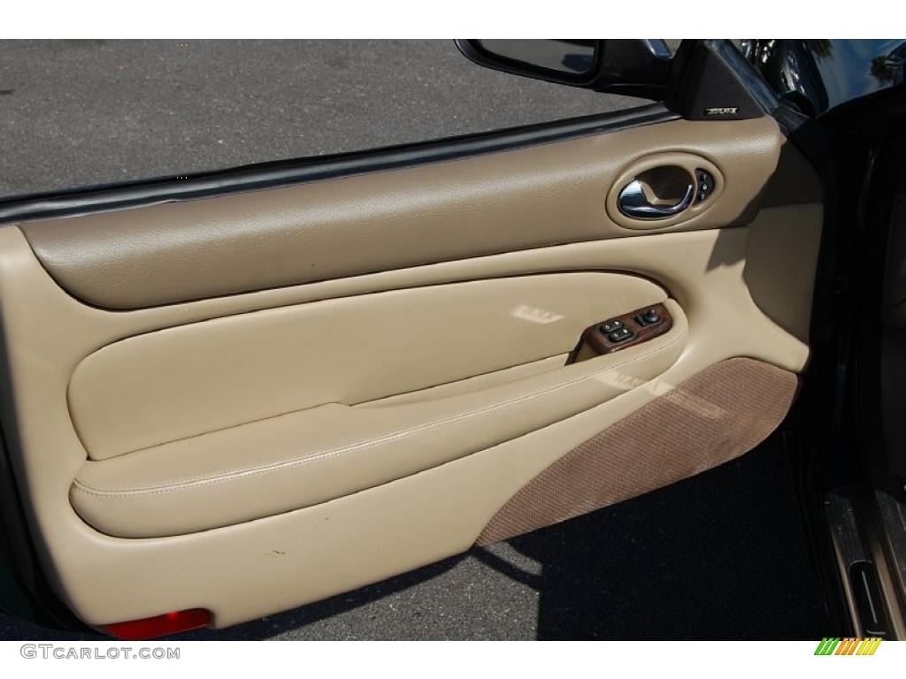 2001 XK XK8 Convertible - British Racing Green Metallic / Cashmere photo #8