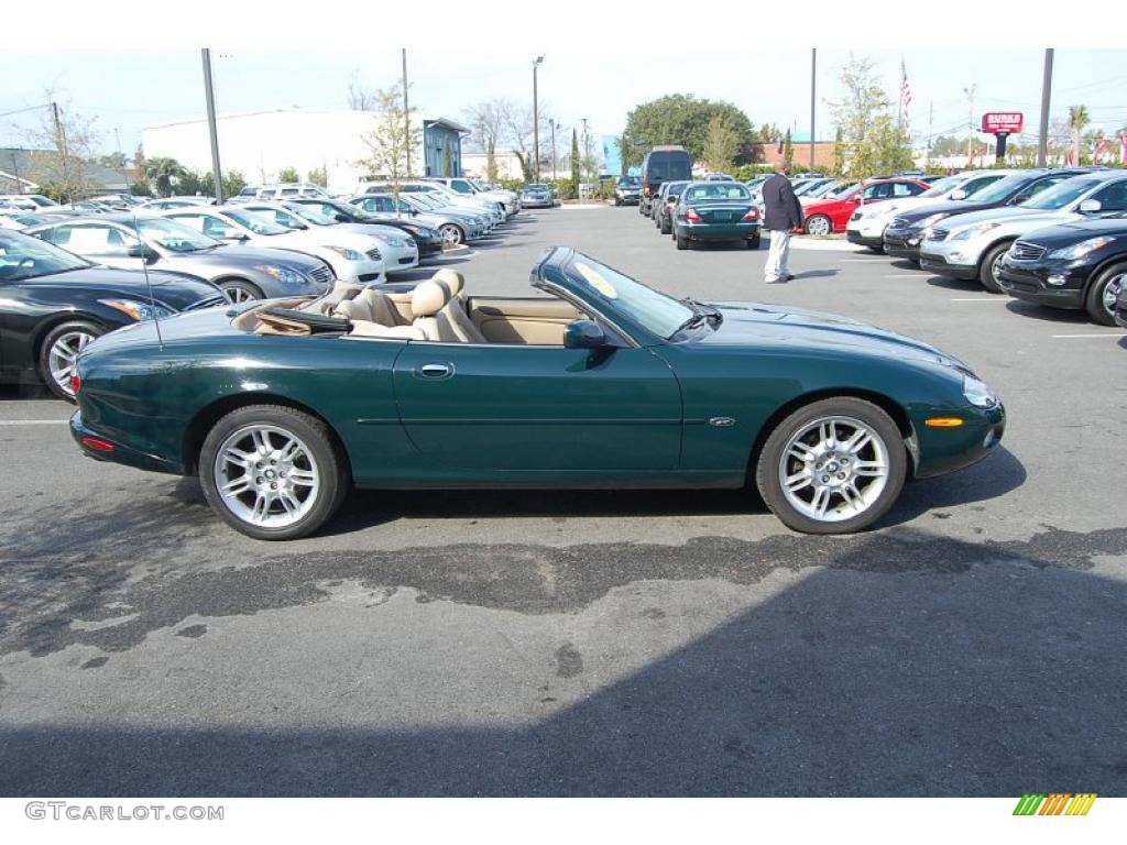 2001 XK XK8 Convertible - British Racing Green Metallic / Cashmere photo #17