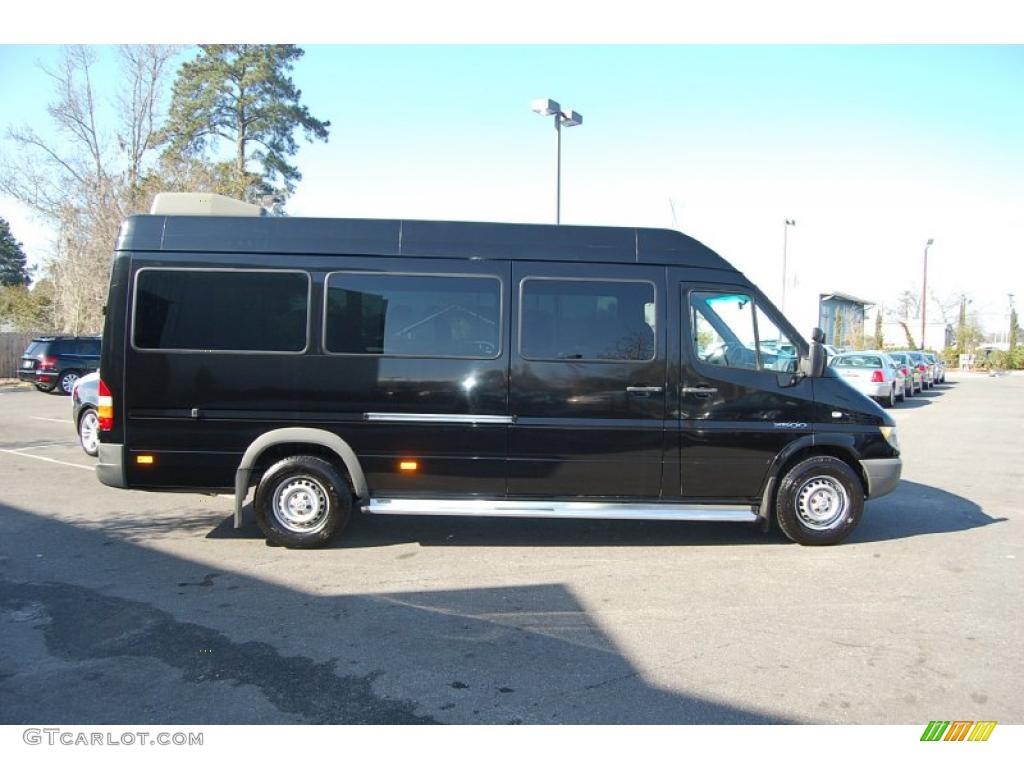 2005 Sprinter Van 2500 High Roof Passenger - Black / Gray photo #15