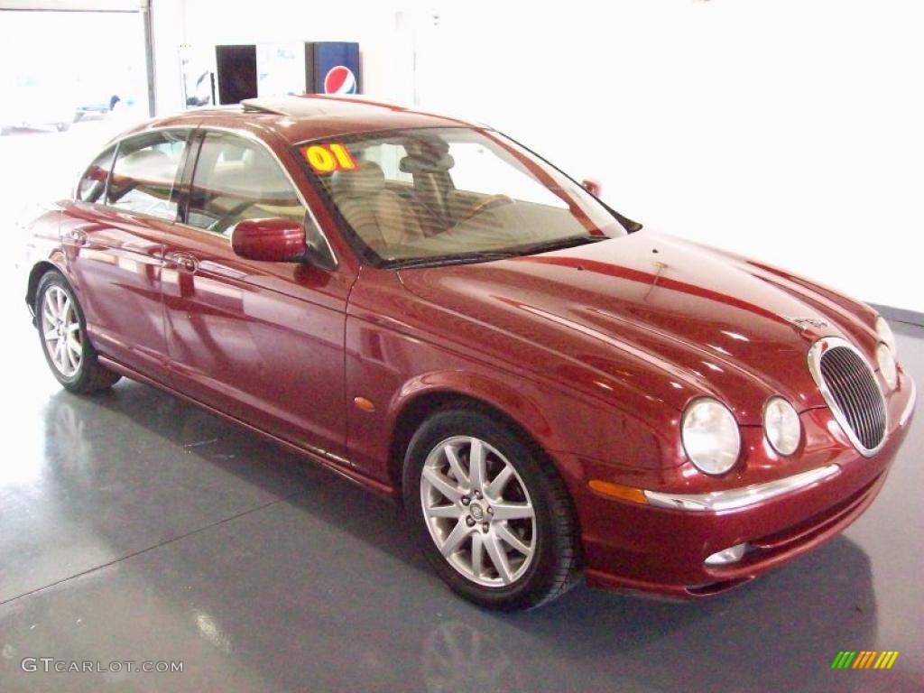 2001 S-Type 4.0 - Carnival Red / Almond photo #1