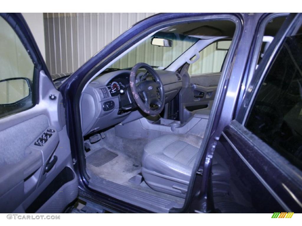 2002 Explorer XLS - True Blue Metallic / Graphite photo #14