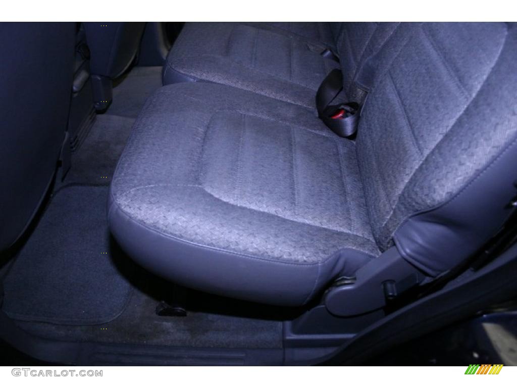 2002 Explorer XLS - True Blue Metallic / Graphite photo #17