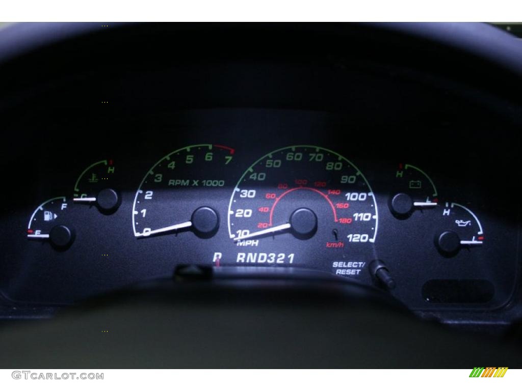 2002 Explorer XLS - True Blue Metallic / Graphite photo #37