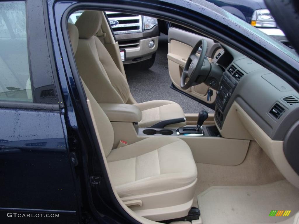 2009 Fusion SE - Dark Blue Ink Metallic / Camel photo #15