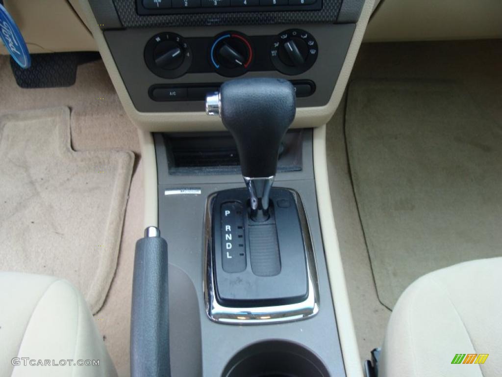 2009 Fusion SE - Dark Blue Ink Metallic / Camel photo #21