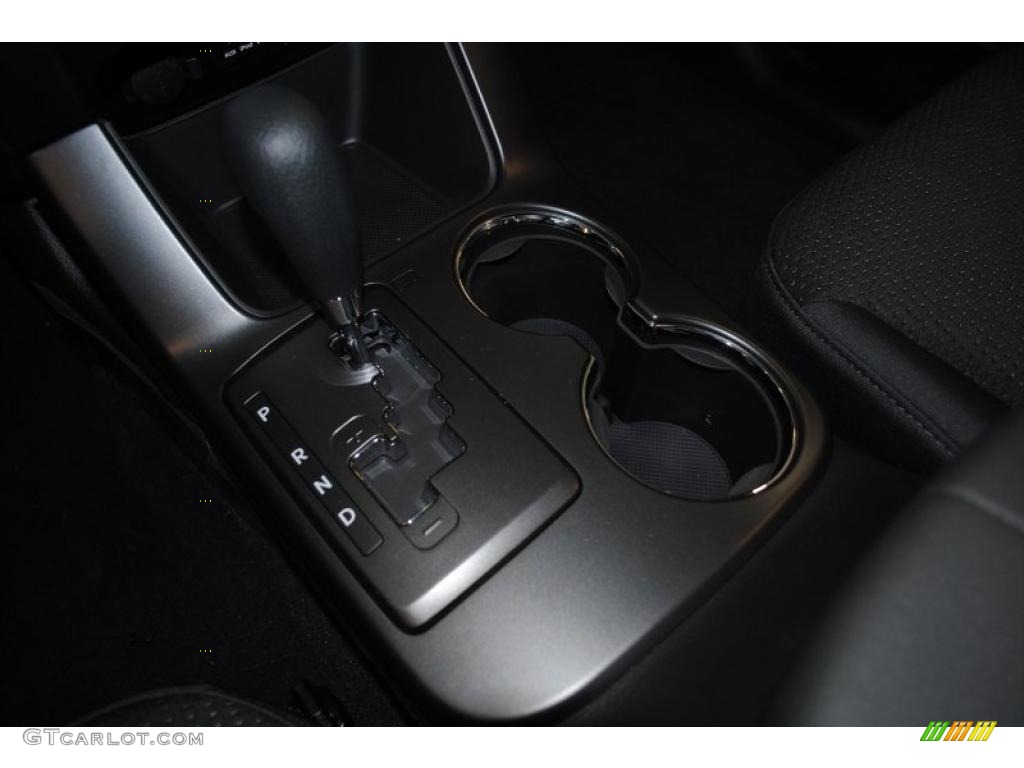 2011 Sorento LX AWD - Bright Silver / Black photo #42