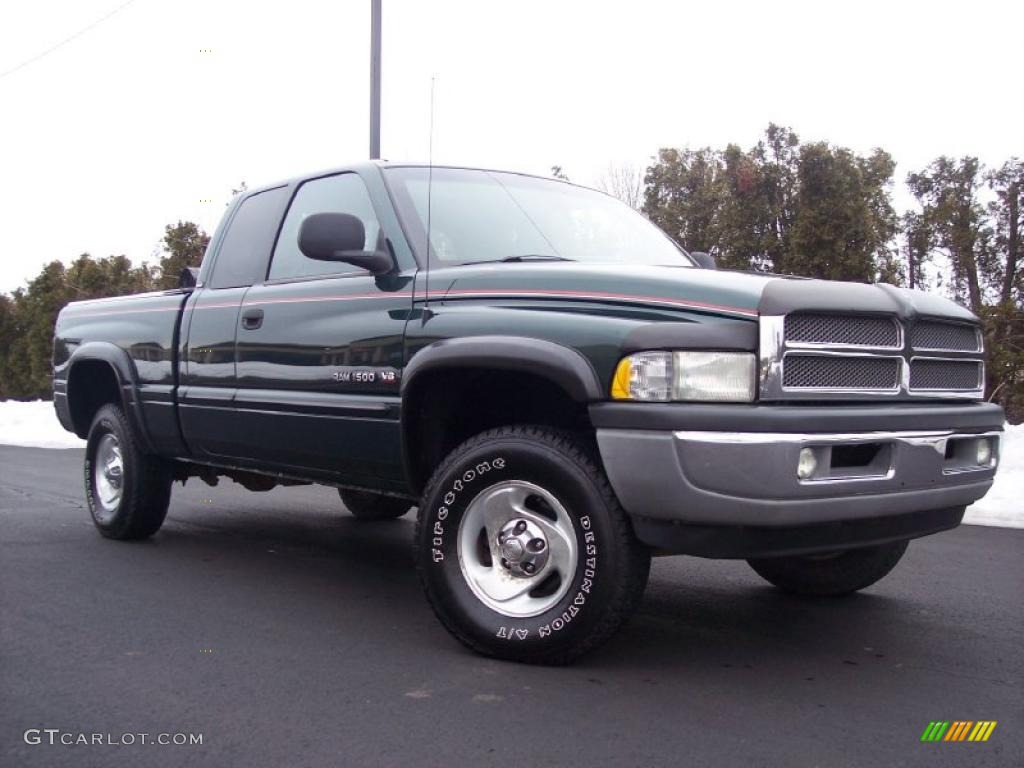 Forest Green Pearl Dodge Ram 1500